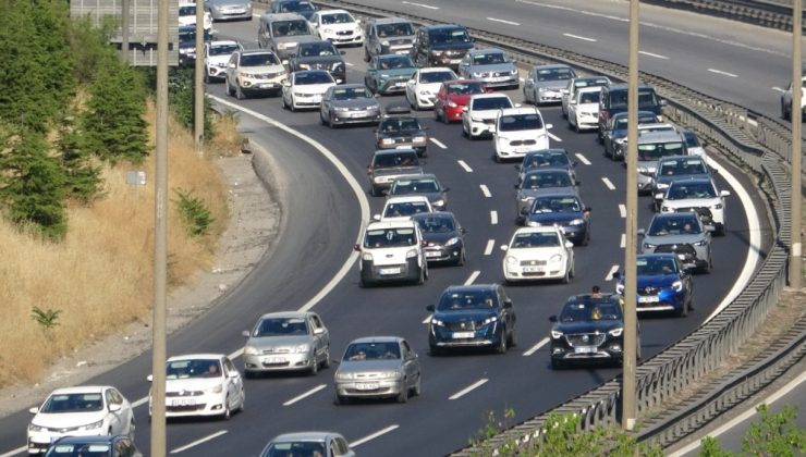 Sürücüler Dikkat: TEM Otoyolu İstanbul Yönünde Sağ Şerit Kapatılacak