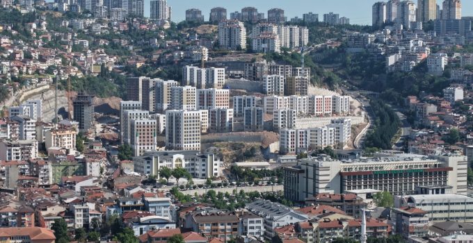1.105 Dairelik Dev Projede Kaba İnşaatlar Bitti
