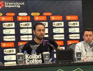 Selçuk İnan: “10 Kişi Kaldık Ama Savaşmayı Bırakmadık”