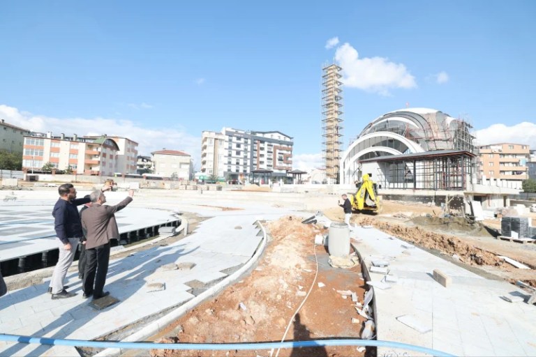 Çayırova’da Kent Meydanı İncelemeleri!