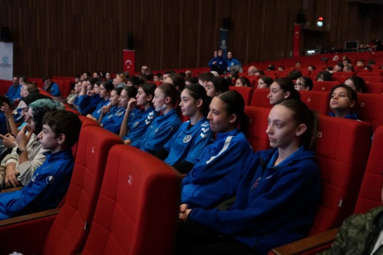 Kocaeli’de Sporla Hayatları Değişenler İlham Verdi!