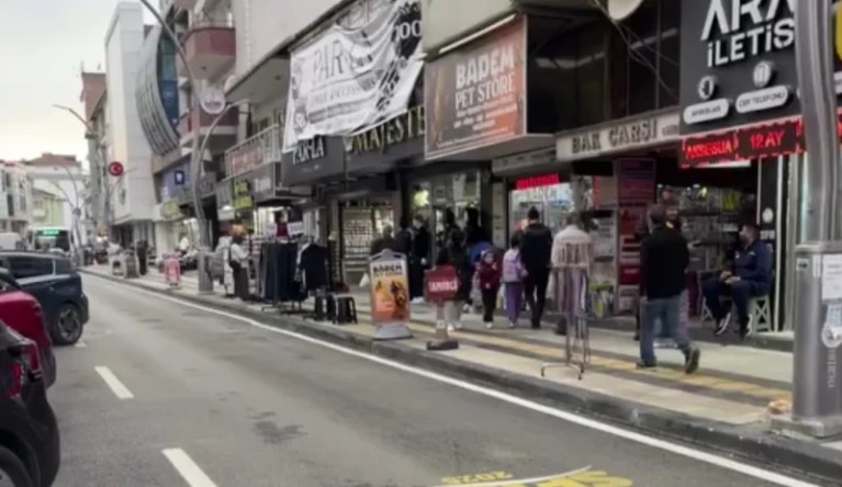 Derince’de Kaldırım İşgali Tepkisi!