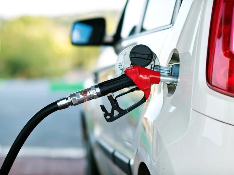 İran’da Yakıt Fiyatları Türkleri Şaşırttı!