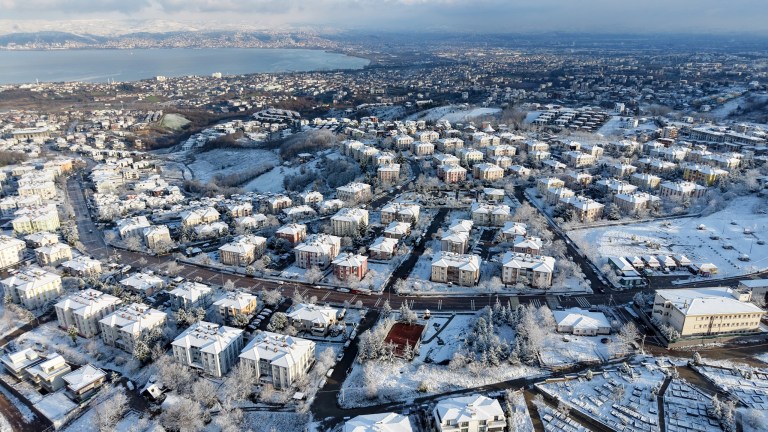 Başiskele’de Yollar Açık!