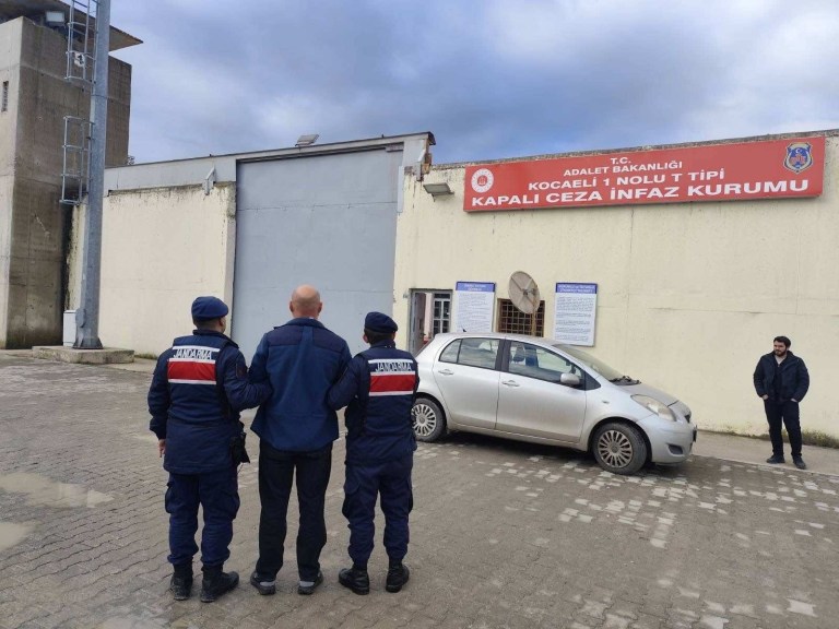 İzmit’te Jandarmadan Başarılı Operasyon!