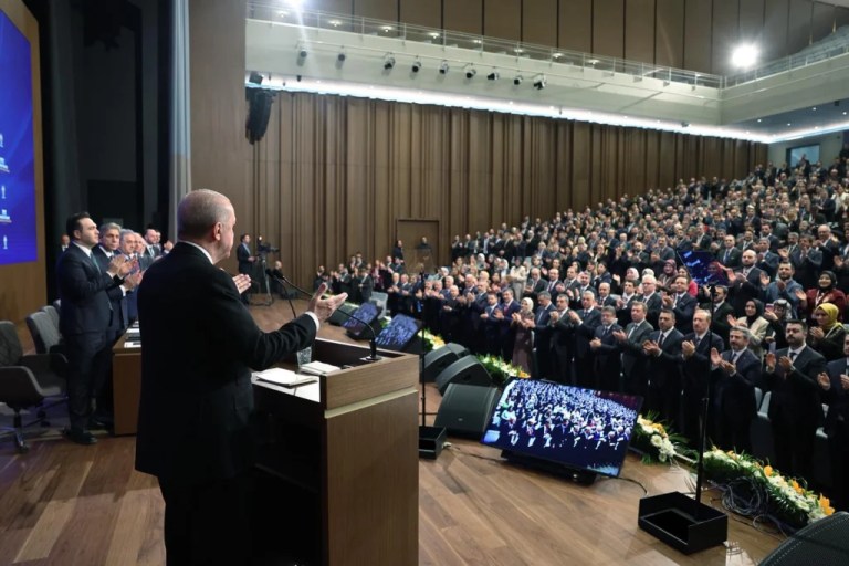 AK Parti teşkilatı Ankara buluşmasında öne çıktı