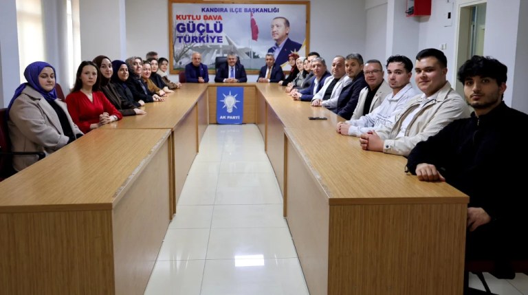 Kandıra’da AK Parti teşkilatında yeni dönem