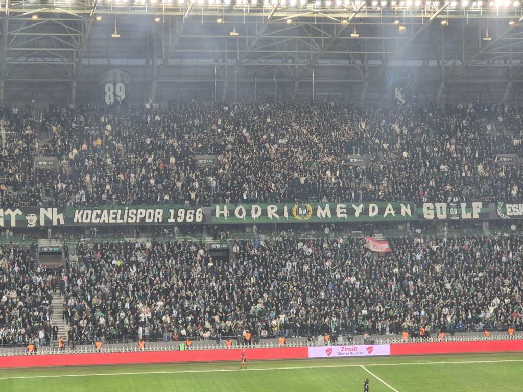 Kocaelispor Taraftarından Büyük Destek!