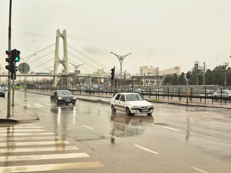 Kocaeli’de sağanak yağış uyarısı!