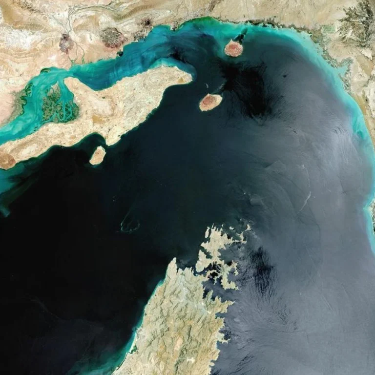 Hürmüz Boğazı’nda Gerilim: 10 Tankere Saldırı!