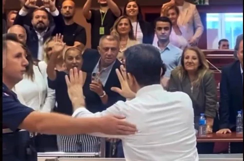 İmamoğlu’ndan Hakime Sert Tepki: Akşam Kimden Talimat Aldınız?