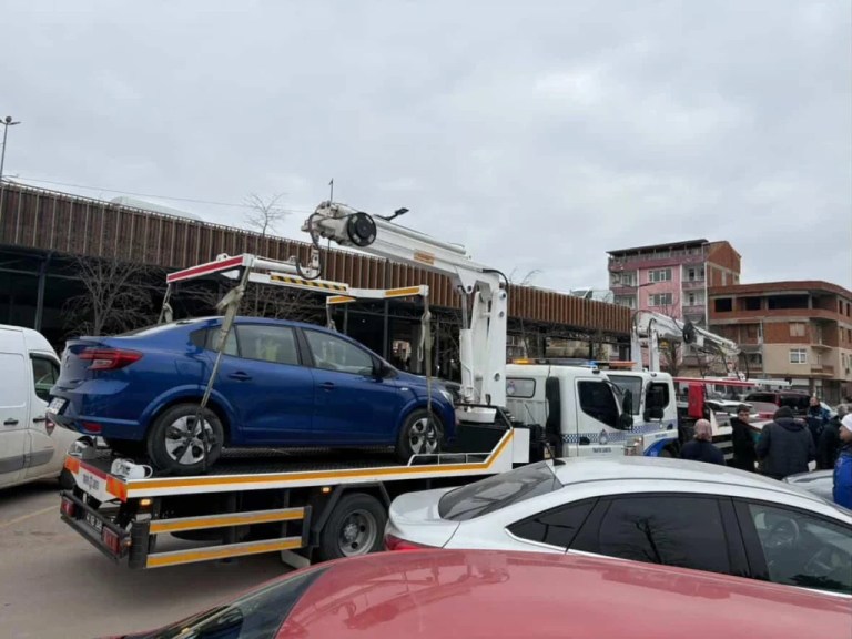 Doğukışla’da Otopark Sorunu Çözüldü