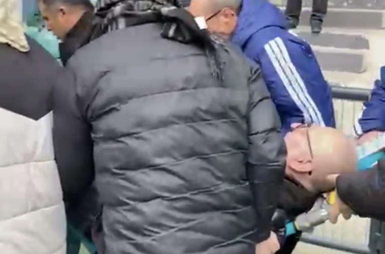 Kocaelispor maçında beyin kanaması geçiren taraftar hastanede!