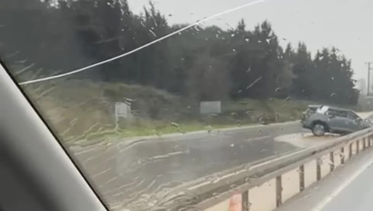 Gebze’de su birikintisi kazaya neden oldu: 1 yaralı!