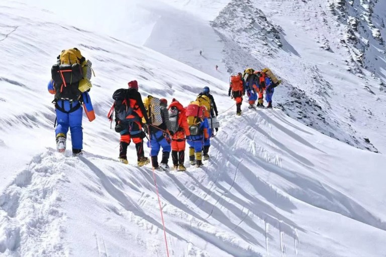 Everest’te Sigorta Dolandırıcılığı İddiası!
