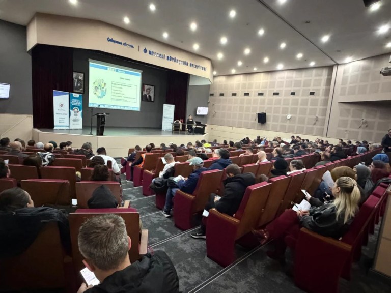 Büyükşehir Belediyesi’nden 5100 personele iş sağlığı ve güvenliği eğitimi