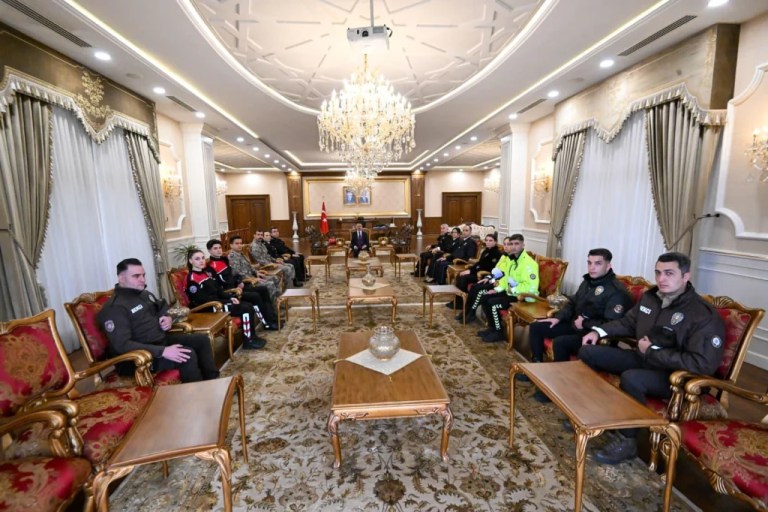 Polis Teşkilatı’ndan Vali Aktaş’a 181. Yıl Ziyareti