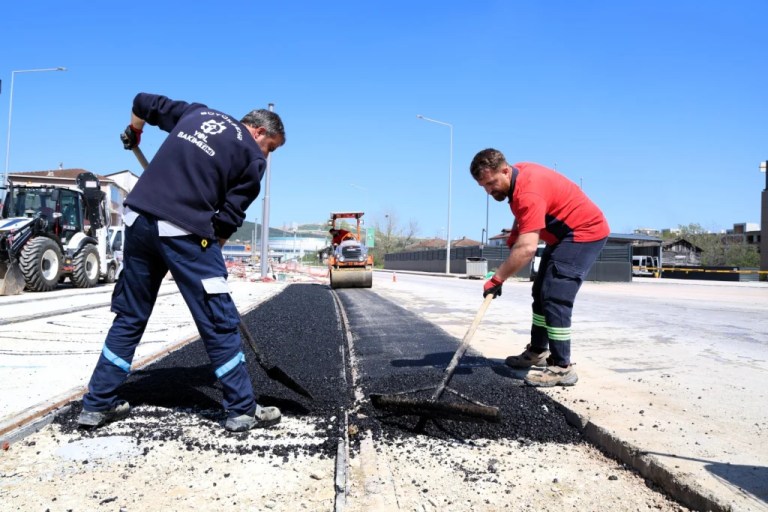 Kartepe Tramvay Hattı’nda duraklar yükseliyor