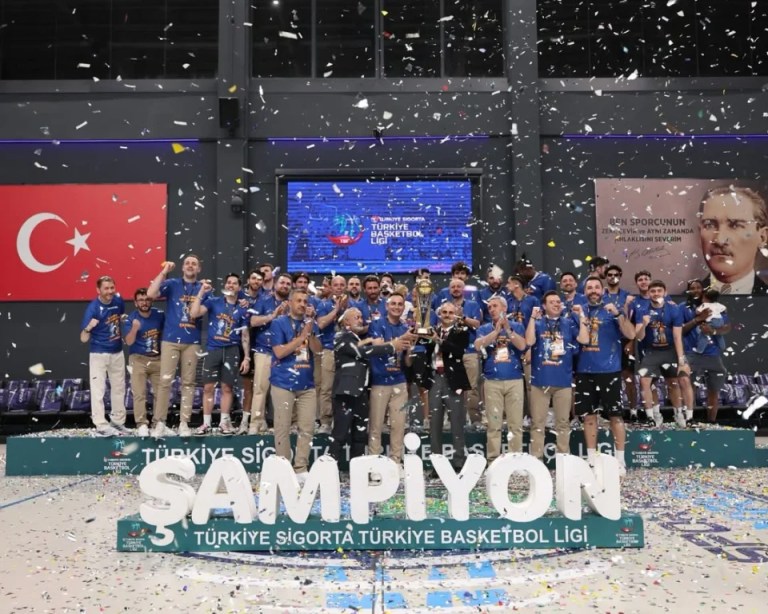 Çayırova Basketbol Takımı Süper Lig’e Yükseldi
