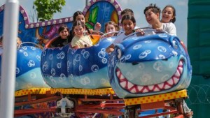 Karneval Çocuk Şenliği on binleri buluşturdu